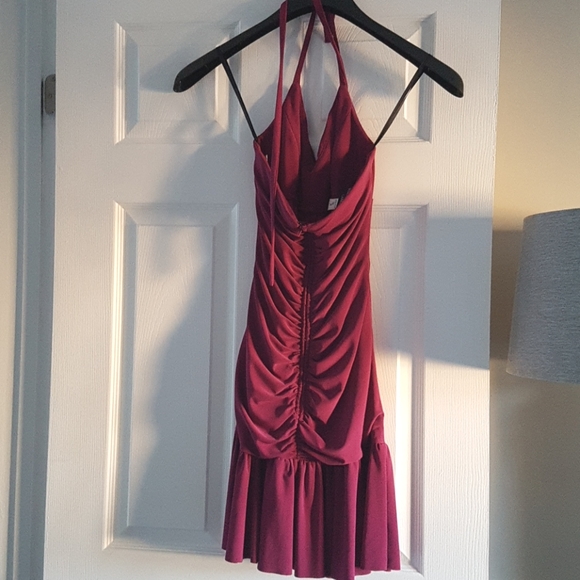 Dress - Picture 2 of 2